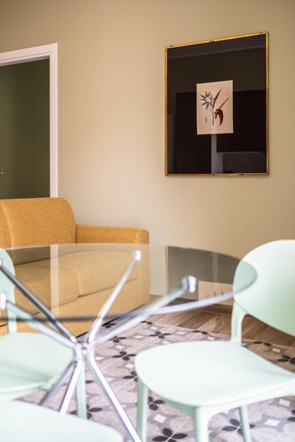 Palazzo Zippitelli Apartments Bari Buitenkant foto