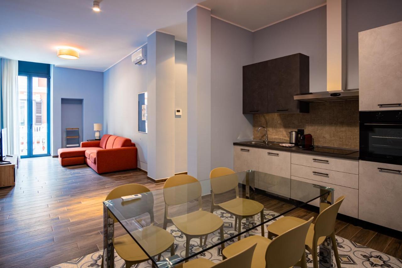 Palazzo Zippitelli Apartments Bari Buitenkant foto