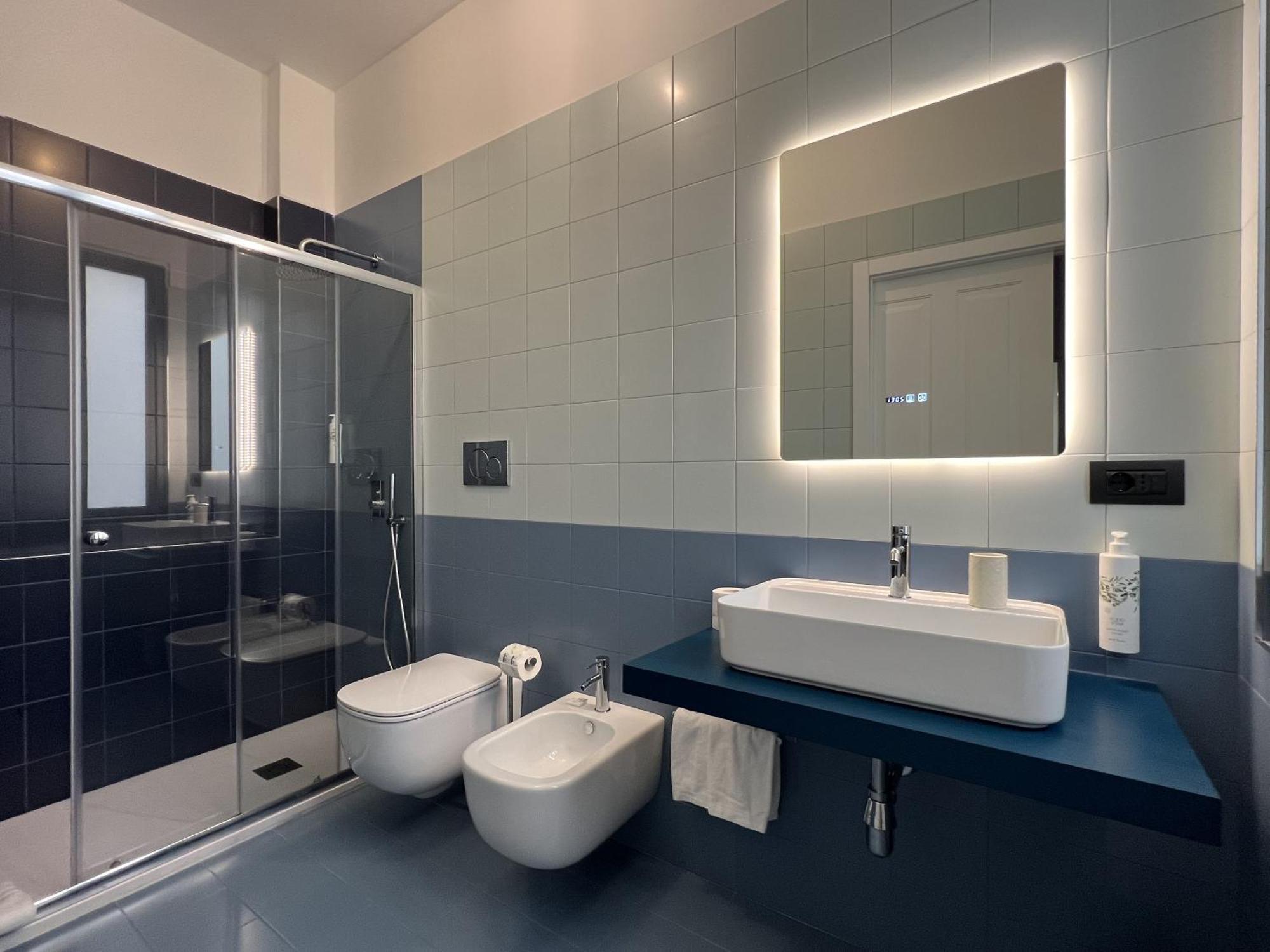 Palazzo Zippitelli Apartments Bari Buitenkant foto